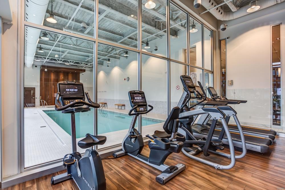 Otl Gouverneur Chicoutimi Εξωτερικό φωτογραφία The gym at the hotel